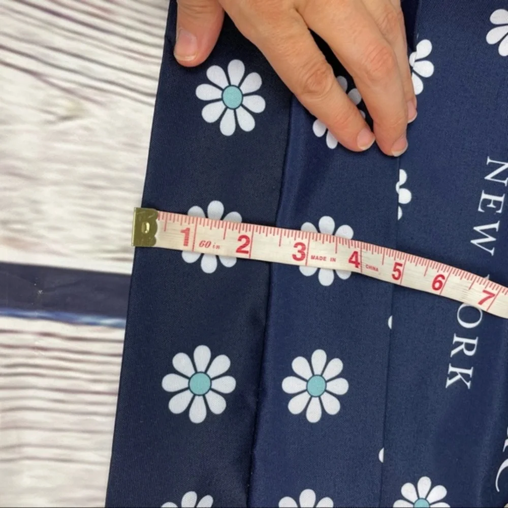 KATE SPADE Navy Daisy Large Cotton Canvas Bag - Picture 7 of 11